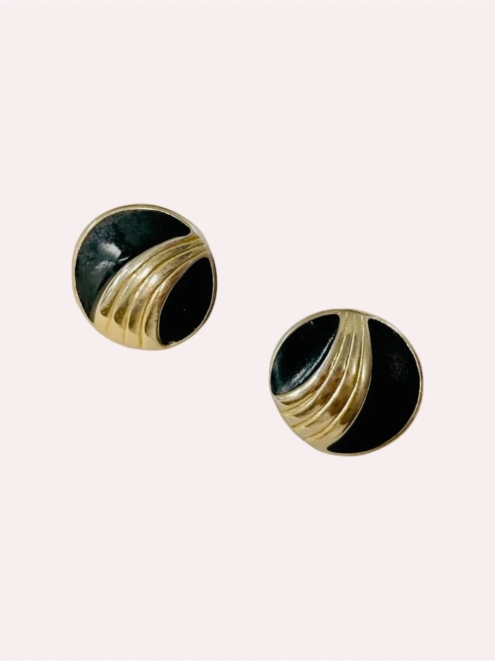 Vintage Black & Gold Enamel Statement Stud Earrings Retro Round Disc Earrings
